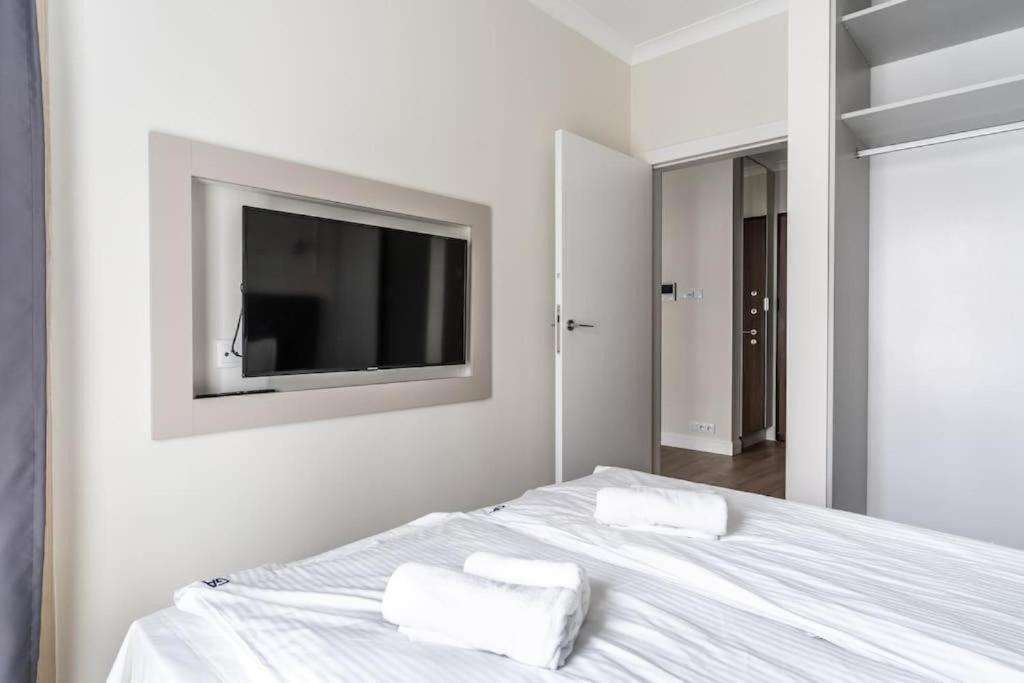Urban Chic - Luxury - Mennica - 4 Bedrooms Apartament