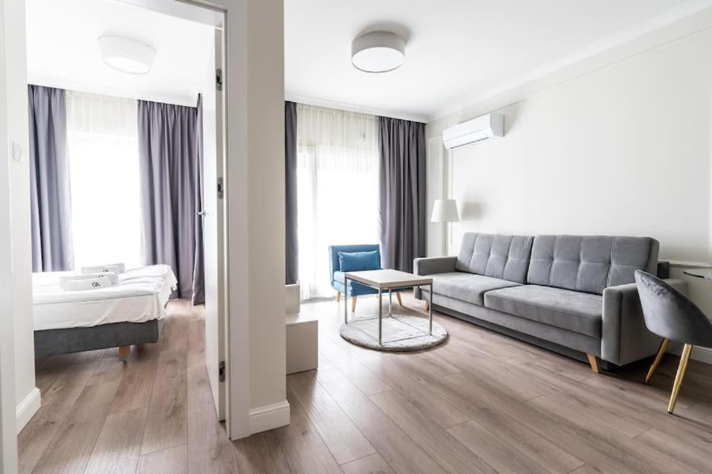 Apartament Urban Chic - Luxury - Mennica - 4 Bedrooms